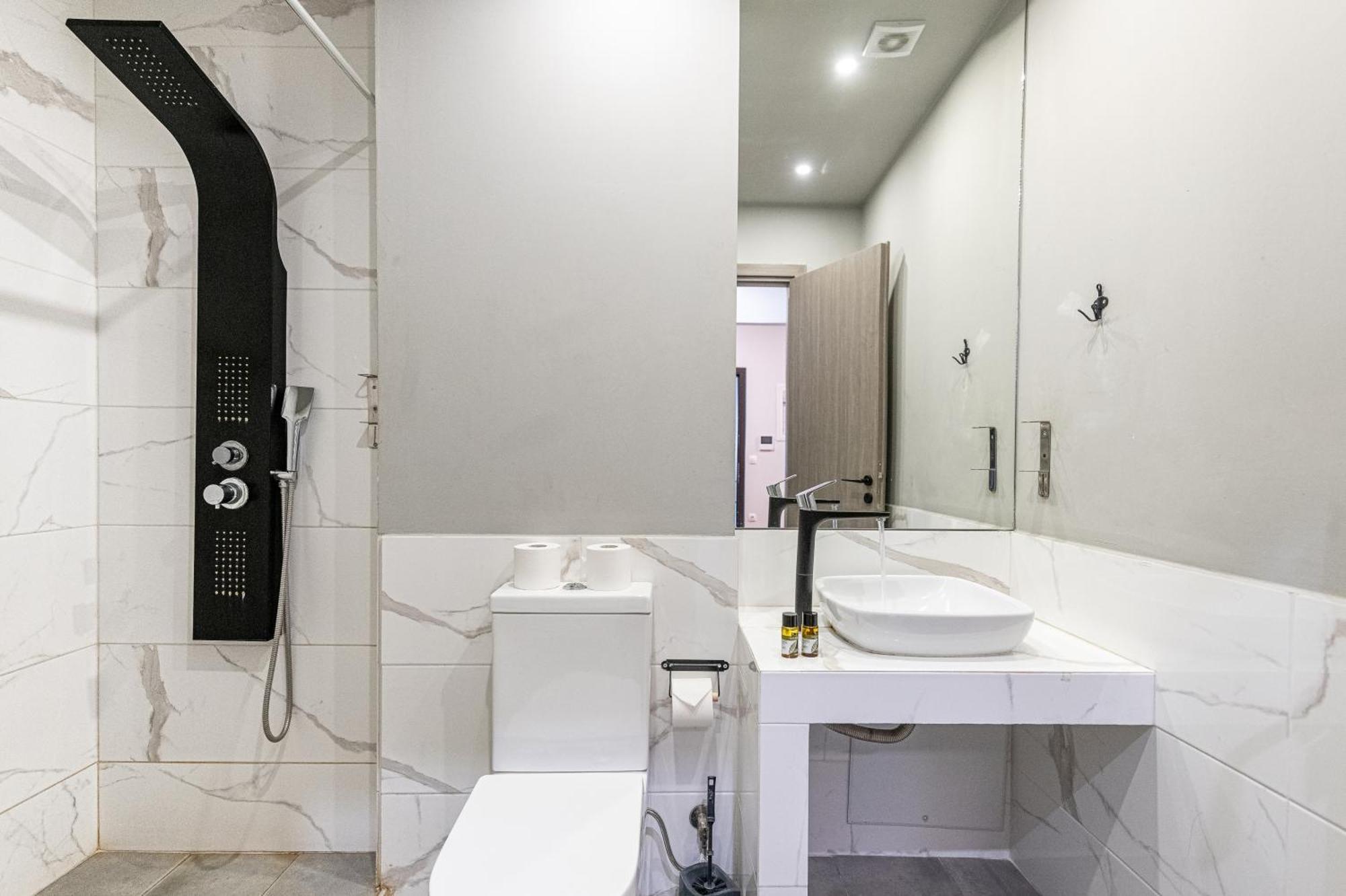 Athenian Infinity Apartments エクステリア 写真
